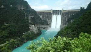 Sutlej River, North Indian states of Punjab and Himachal Pradesh, Bhakra Nangal dam is one of the largest dams in India